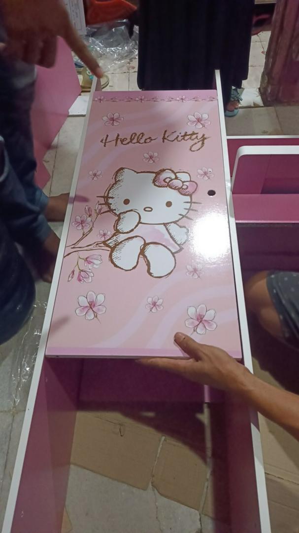 Detail Gambar Seni Rupa 2 Dimensi Hello Kitty Nomer 40