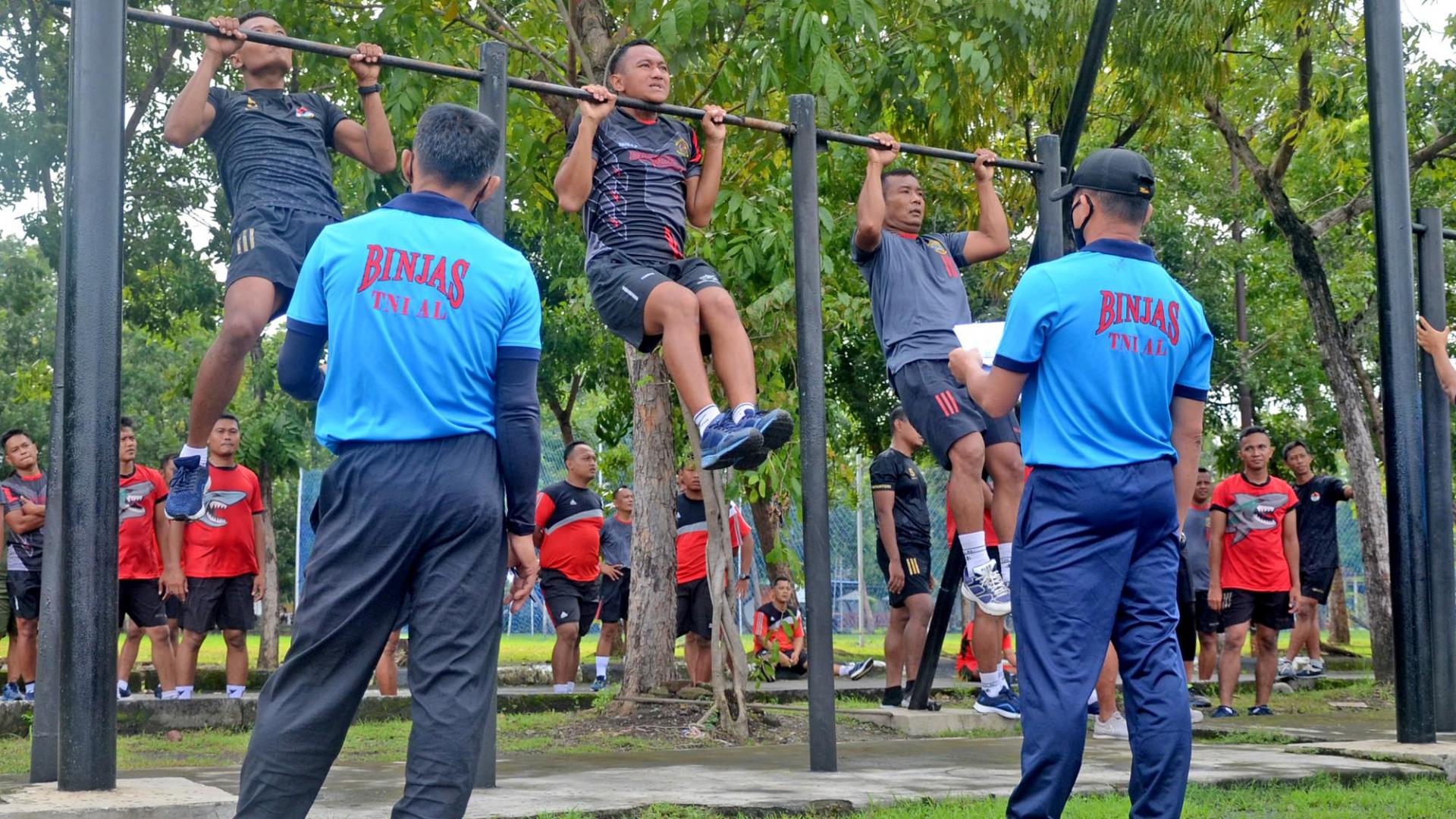 Detail Gambar Sit Up Beserta Persiapan Dan Pelaksanaannya Nomer 29