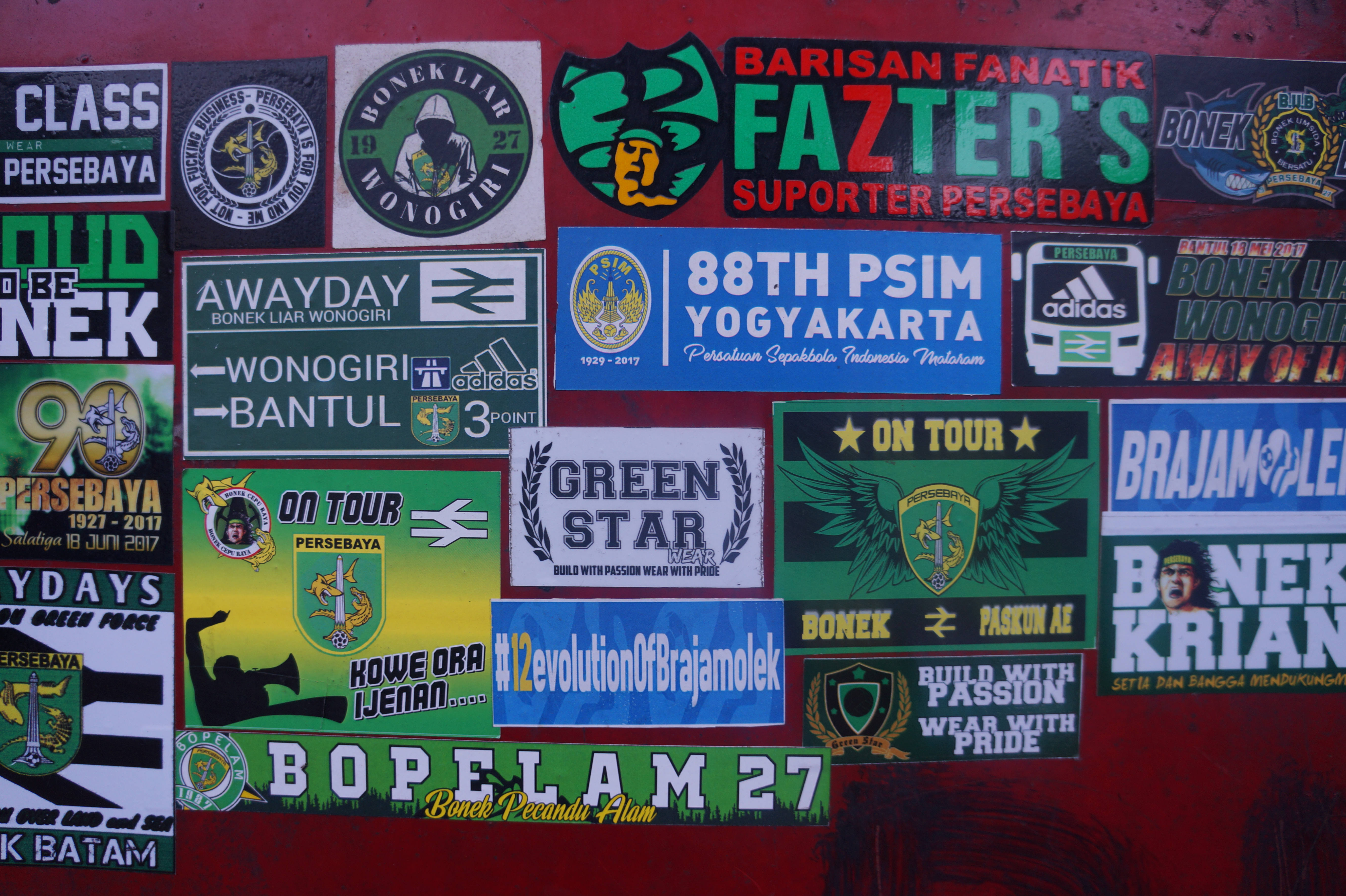 Detail Gambar Stiker Keren Persebaya Nomer 10