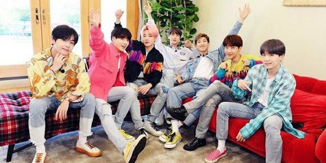 Detail Gambar Tas Bts Dan Army Untuk Liburan Nomer 38