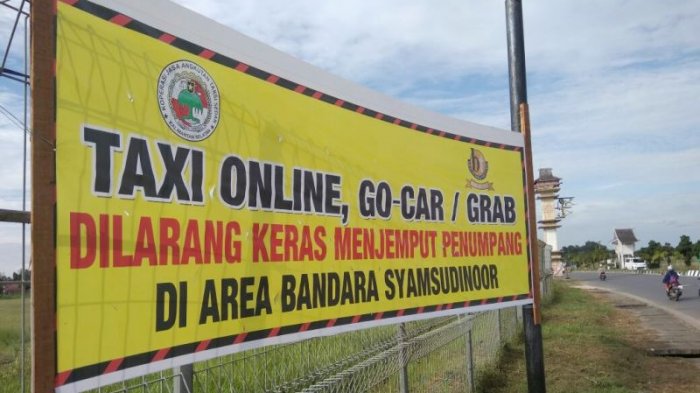 Detail Gambar Taxi Online Yang Beroperasi Di Bandara Nomer 48