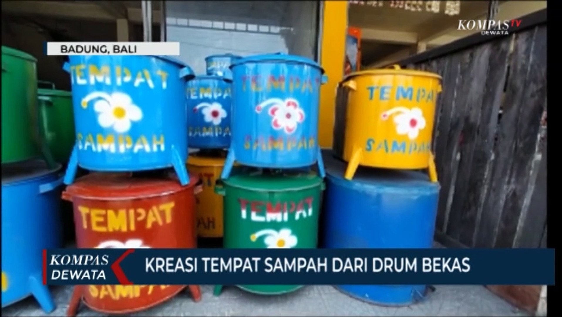 Detail Gambar Tong Sampah Di Kapal Nomer 13