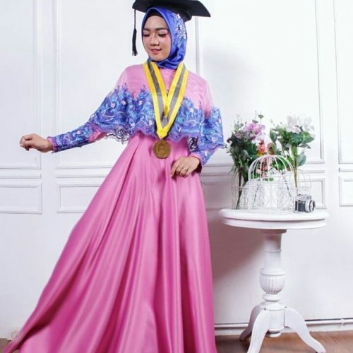 Detail Gamis Untuk Wisuda Nomer 22