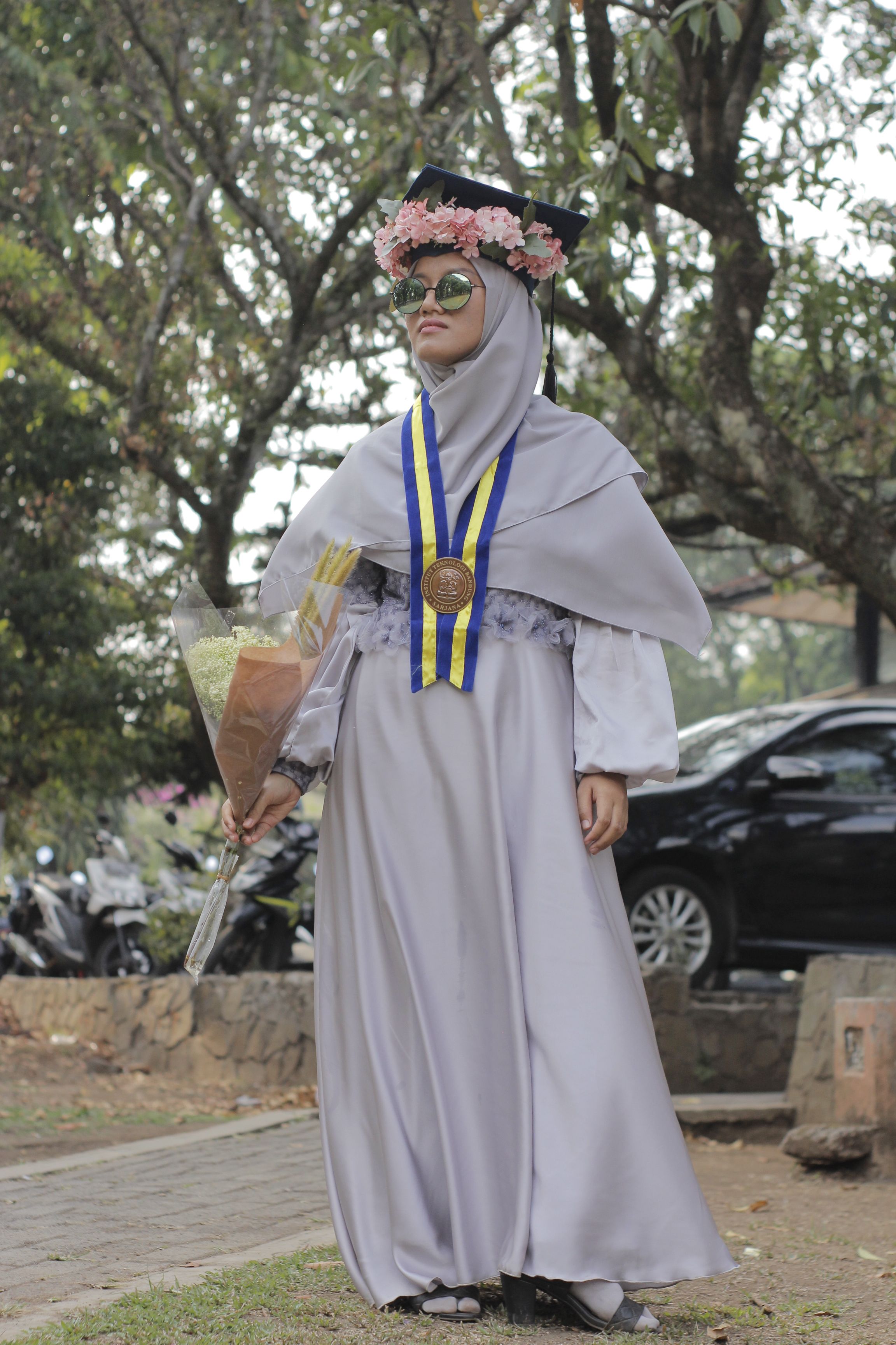 Detail Gamis Untuk Wisuda Nomer 25