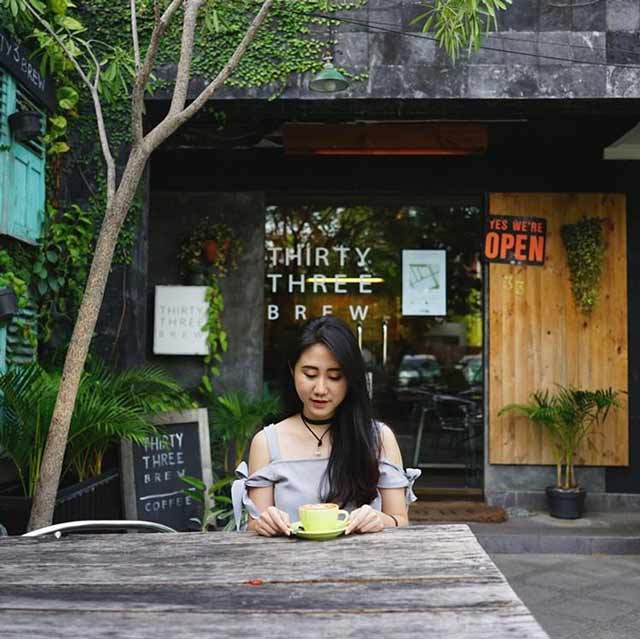 Detail Gaya Foto Di Cafe Nomer 32