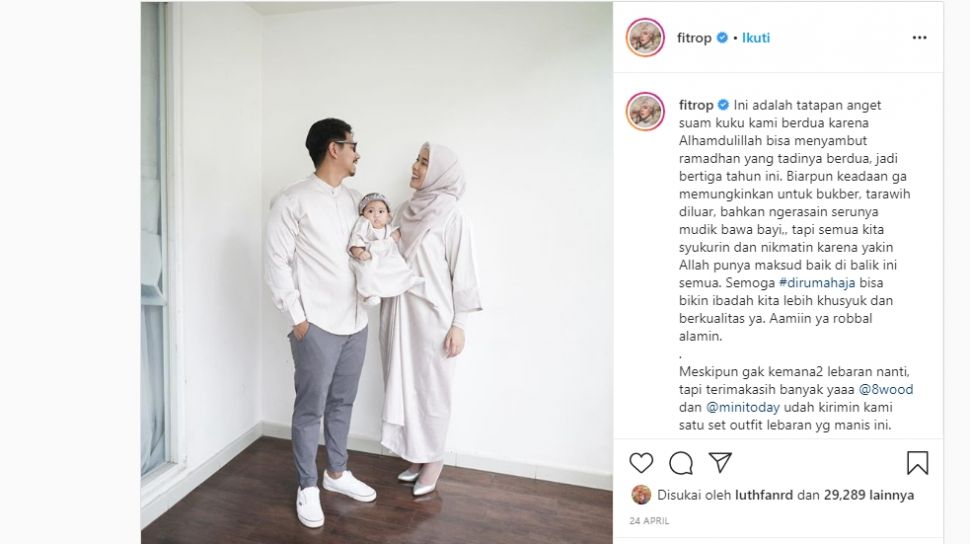 Detail Gaya Foto Keluarga Bertiga Nomer 24