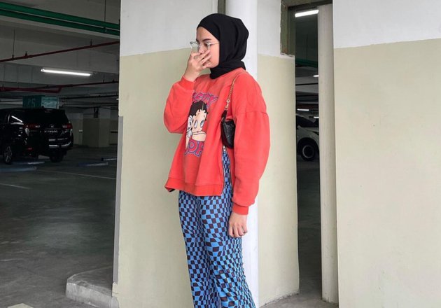 Detail Gaya Foto Ootd Hijab Nomer 18