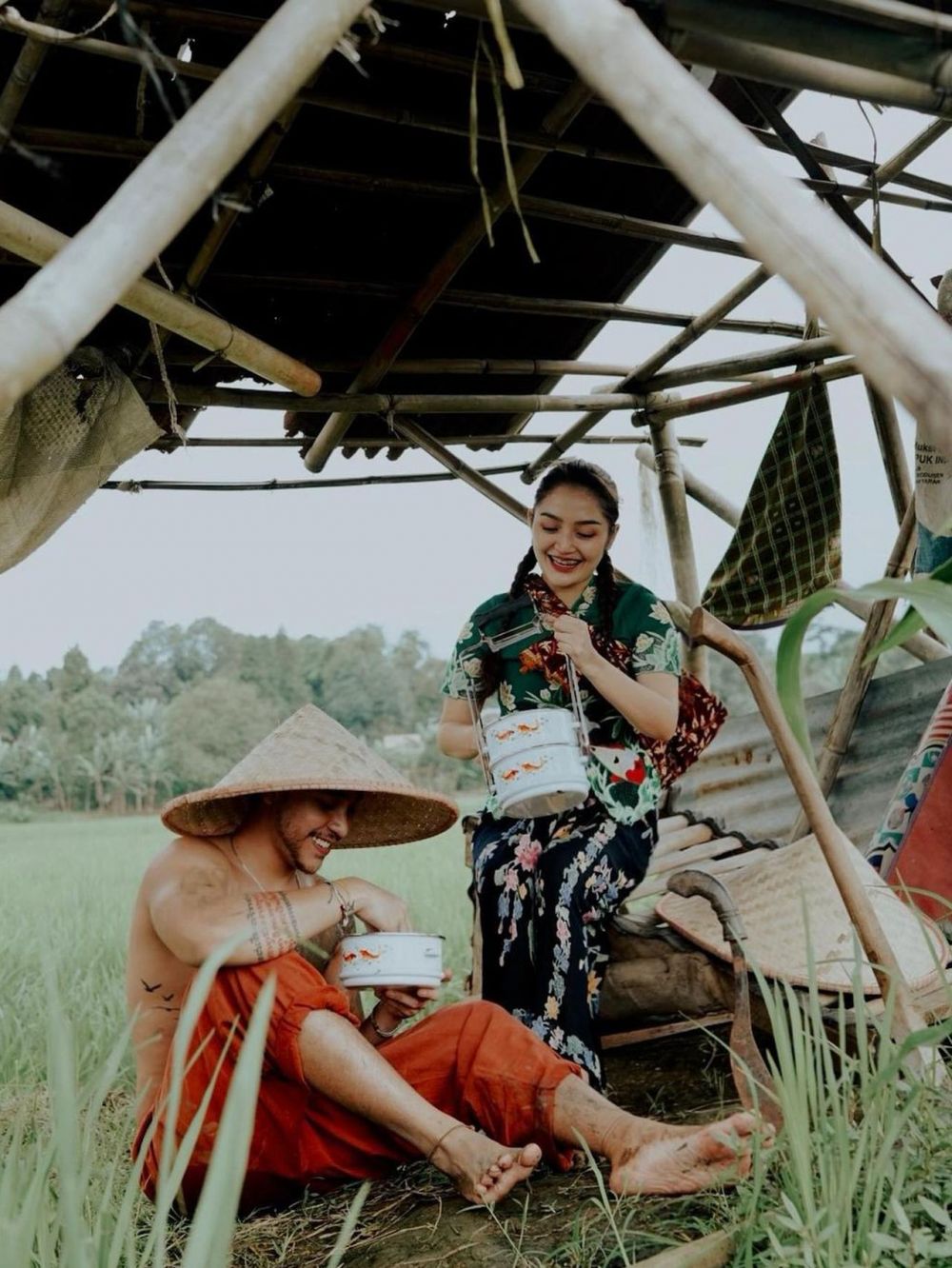 Detail Gaya Foto Pasangan Romantis Nomer 50