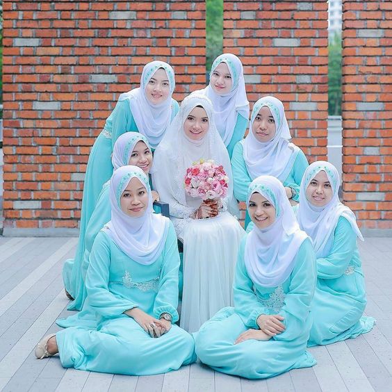 Detail Gaya Foto Pengantin Dan Pagar Ayu Nomer 29