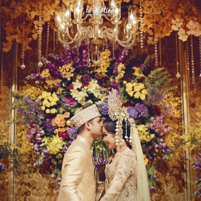 Detail Gaya Foto Pengantin Di Pelaminan Nomer 31