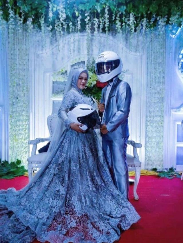 Detail Gaya Foto Pengantin Di Pelaminan Nomer 5