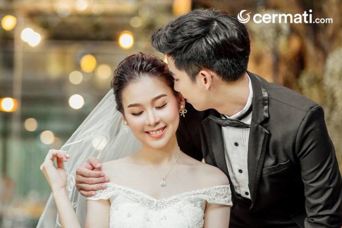 Detail Gaya Foto Pengantin Kekinian Nomer 36