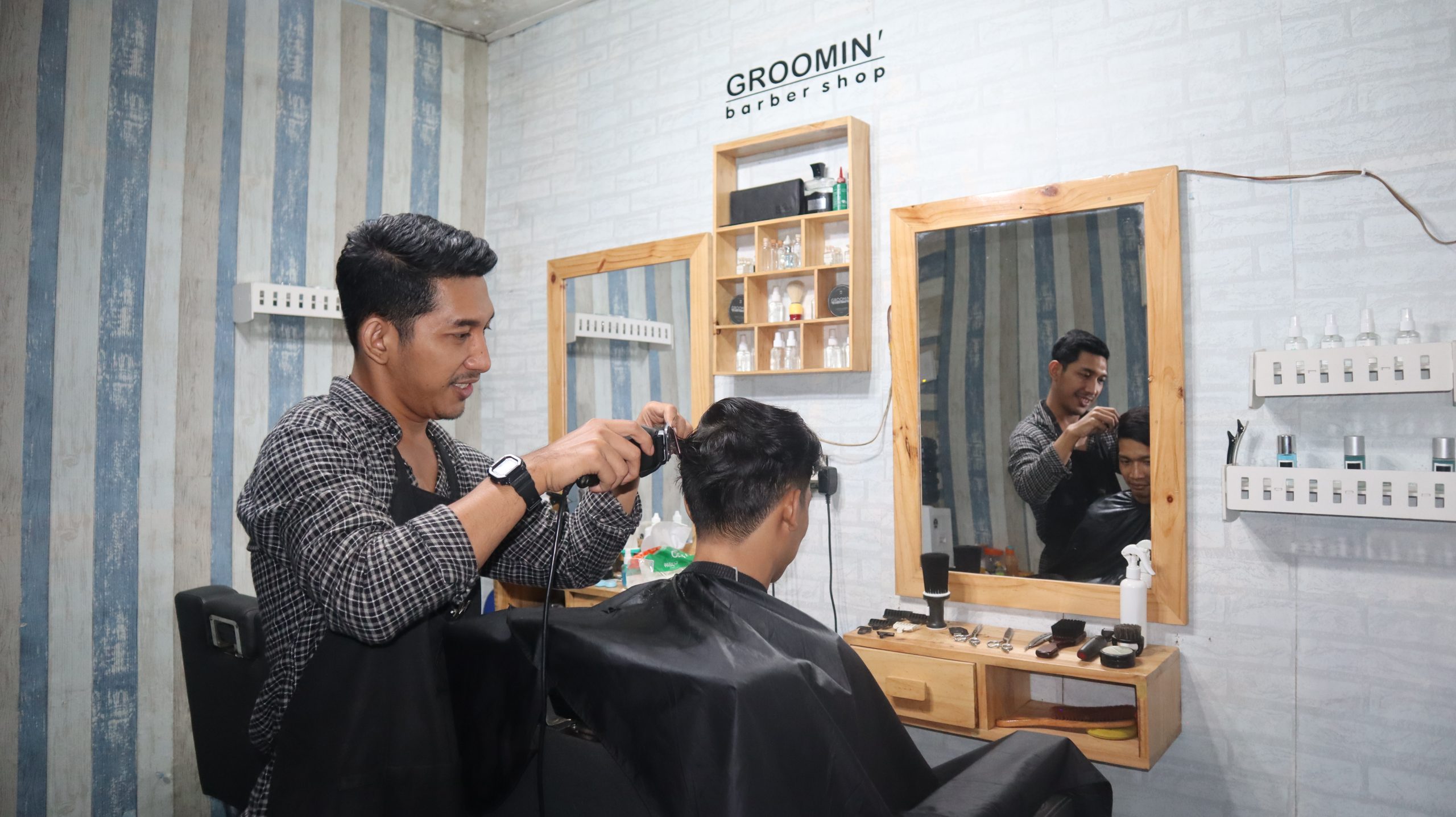Detail Gaya Potong Rambut Di Barbershop Nomer 49