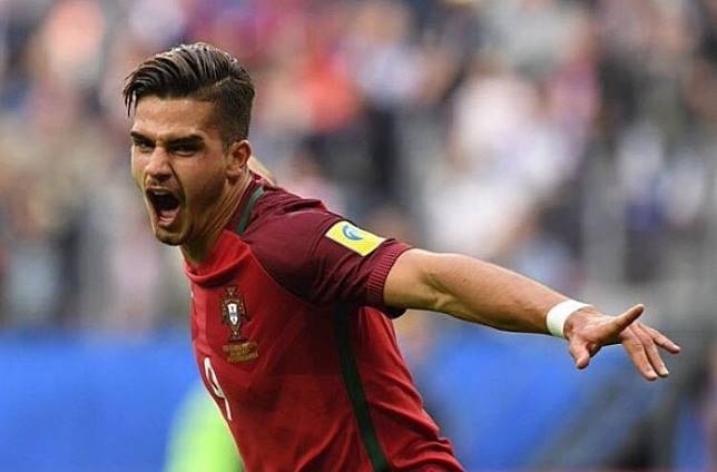 Detail Gaya Rambut Andre Silva Nomer 28