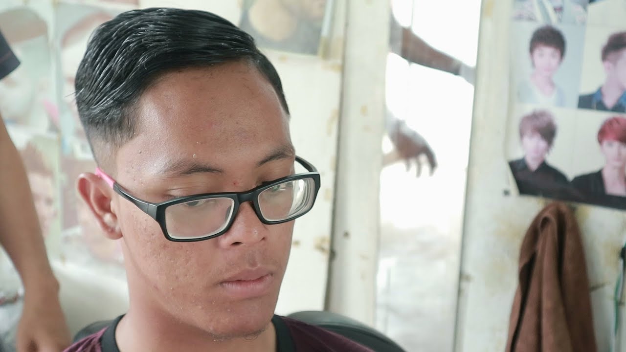 Detail Gaya Rambut Pria Kacamata Nomer 9