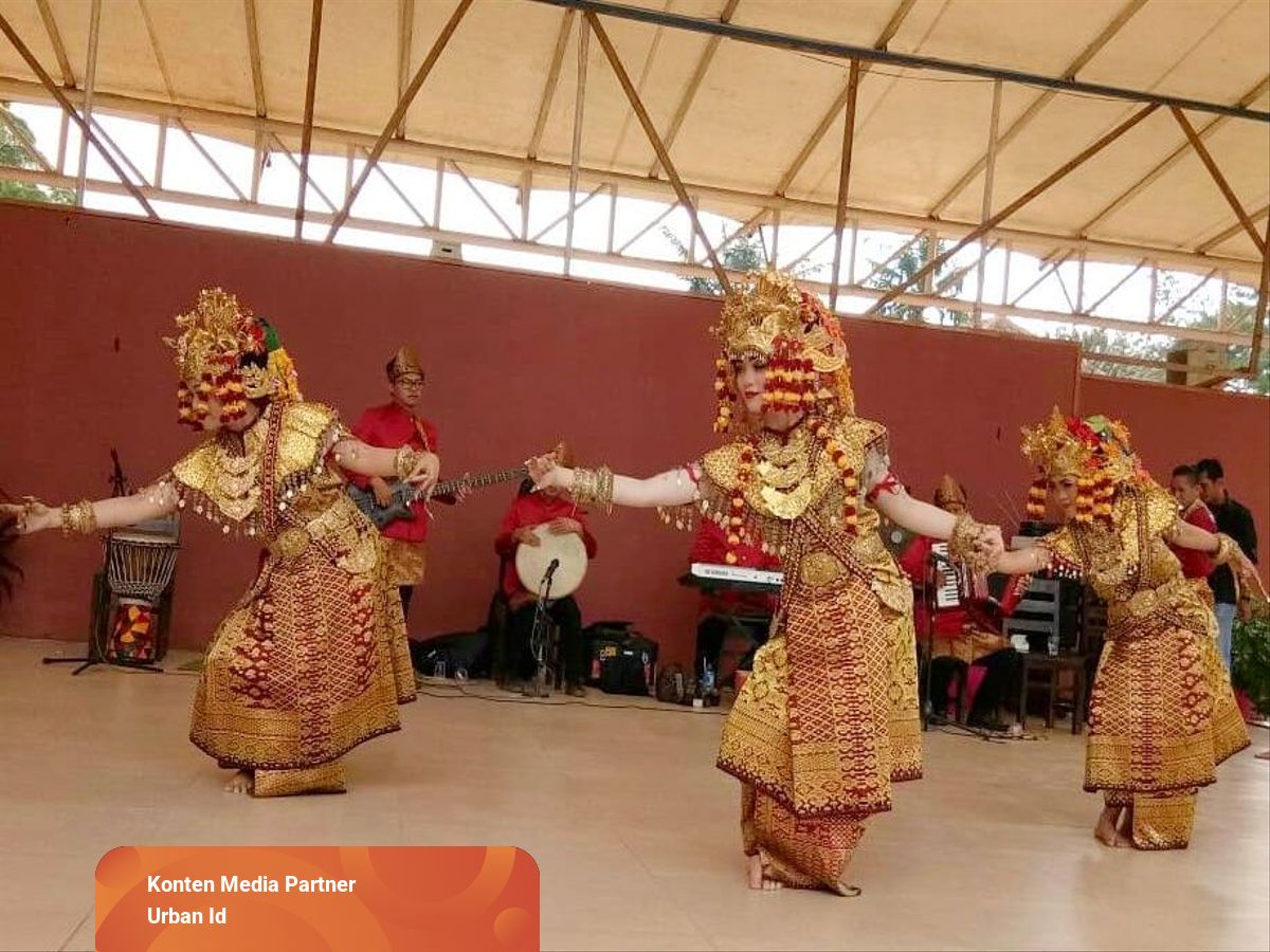 Detail Gerak Gerakan Tari Tanggai Beserta Gambar Nomer 42