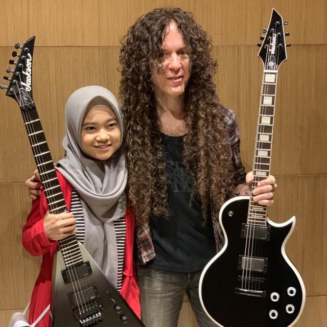 Detail Gitar Untuk Perempuan Nomer 31