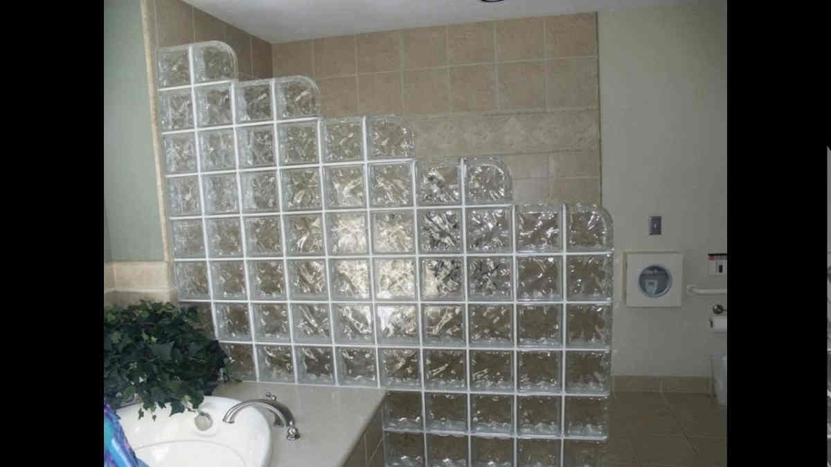 Detail Glass Block Kamar Mandi Nomer 3