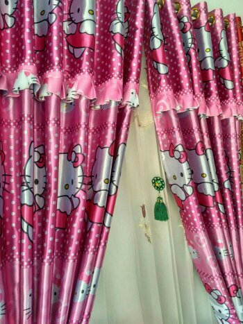 Detail Gorden Hello Kitty Nomer 34