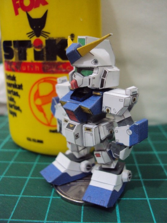 Detail Gundam Papercraft Template Nomer 17