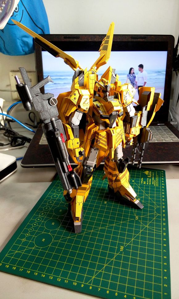 Detail Gundam Papercraft Template Nomer 3