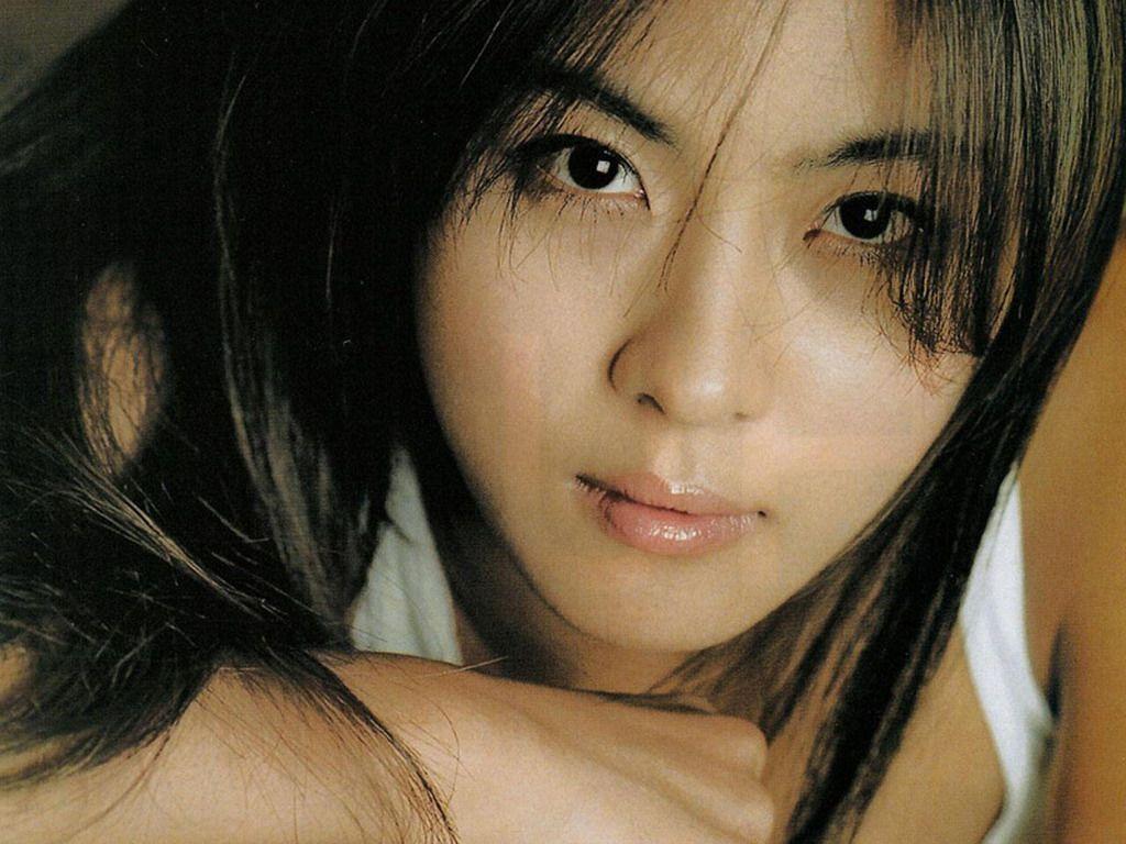 Detail Ha Ji Won Bikini Nomer 37