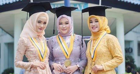 Detail Hadiah Wisuda Untuk Pacar Nomer 28