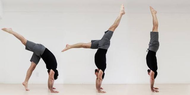 Detail Handstand Adalah Berdiri Dengan Nomer 4