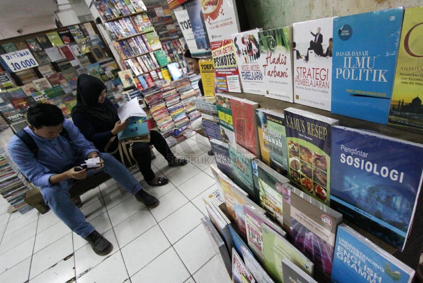 Detail Harga Buku Bekas Di Pasar Senen Nomer 3