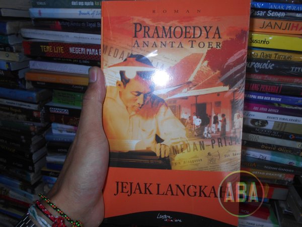 Detail Harga Buku Jejak Langkah Nomer 16