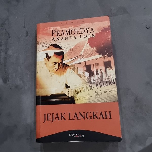 Detail Harga Buku Jejak Langkah Nomer 8