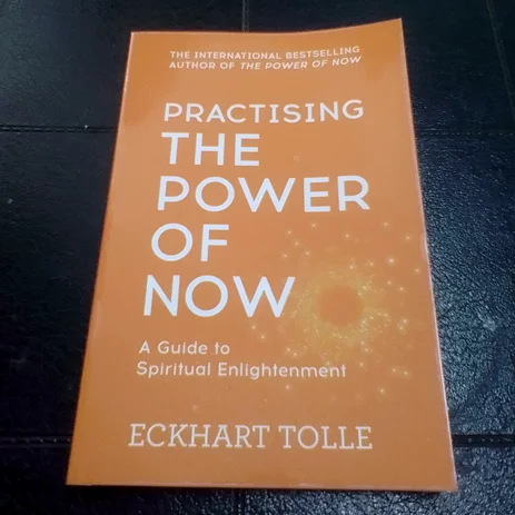 Detail Harga Buku The Power Of Now Nomer 32