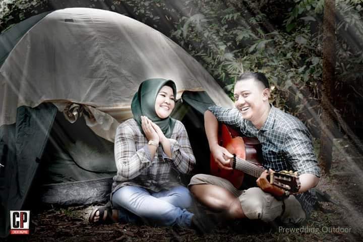 Detail Harga Foto Prewedding Di Studio Nomer 32