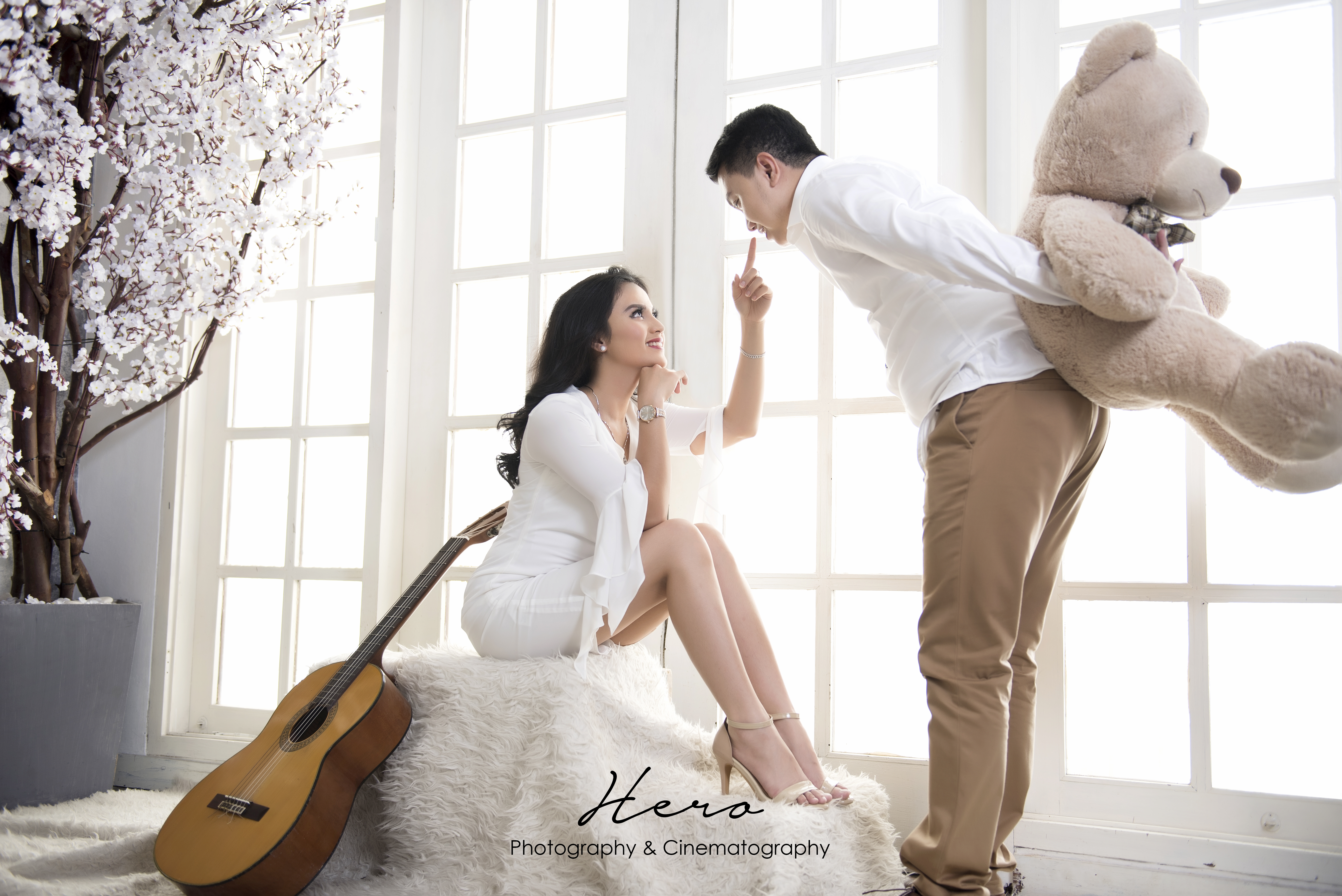 Detail Harga Foto Studio Couple Nomer 2