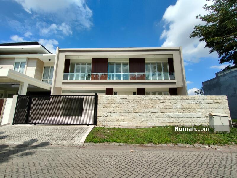 Detail Harga Rumah Dian Istana Surabaya Nomer 8