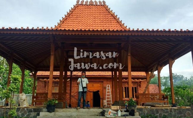 Detail Harga Rumah Limasan Kayu Jati Tanpa Tanah Nomer 16