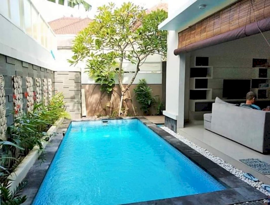 Detail Harga Rumah Yang Ada Kolam Renang Nomer 8