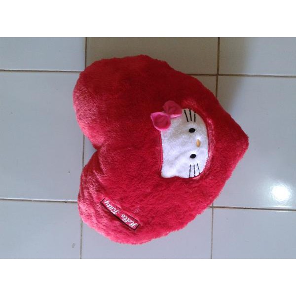 Detail Hati Hello Kitty Nomer 5