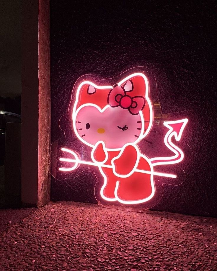 Detail Hello Kitty Devil Nomer 14