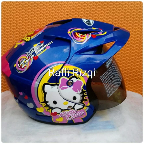 Detail Hello Kitty Warna Biru Nomer 25