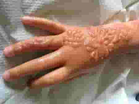 Detail Henna Untuk Tangan Nomer 18