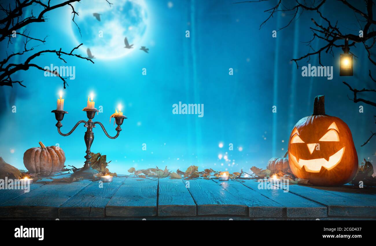 Detail Background Hallowen Nomer 42