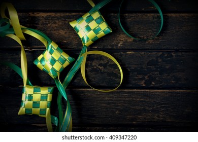 Detail Background Hari Nomer 28