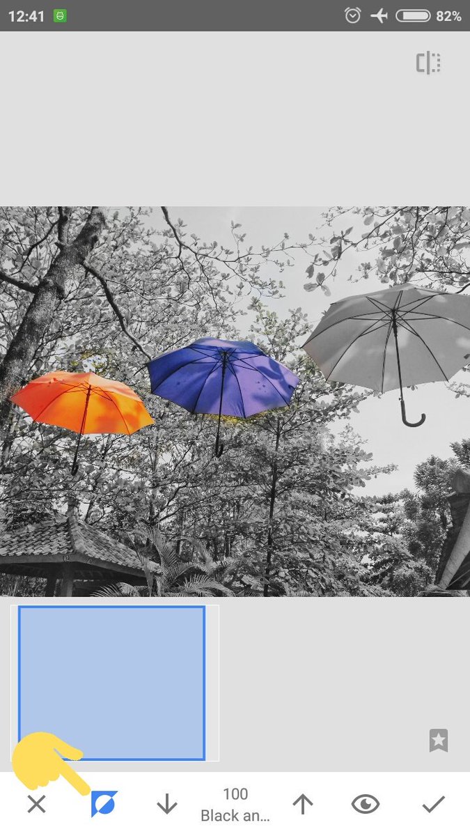 Detail Background Hitam Putih Objek Berwarna Nomer 35