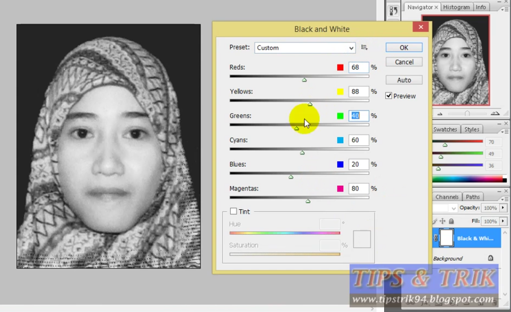 Detail Background Hitam Putih Objek Berwarna Di Photoshop Nomer 35