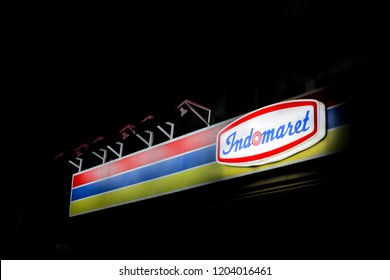 Detail Background Indomaret Nomer 11