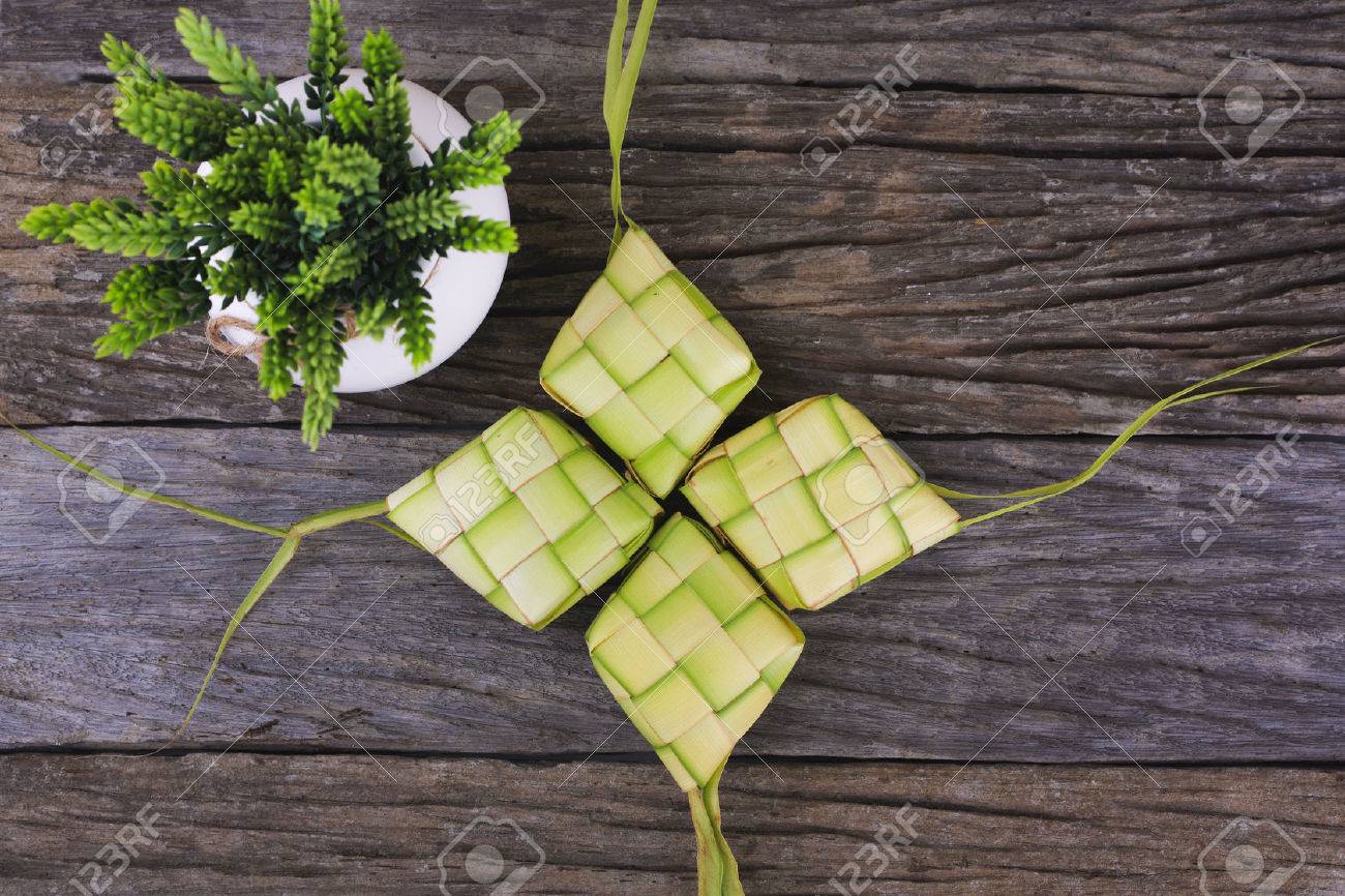 Detail Background Ketupat Nomer 35
