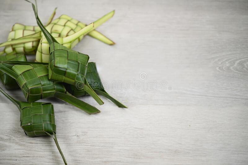 Detail Background Ketupat Nomer 53