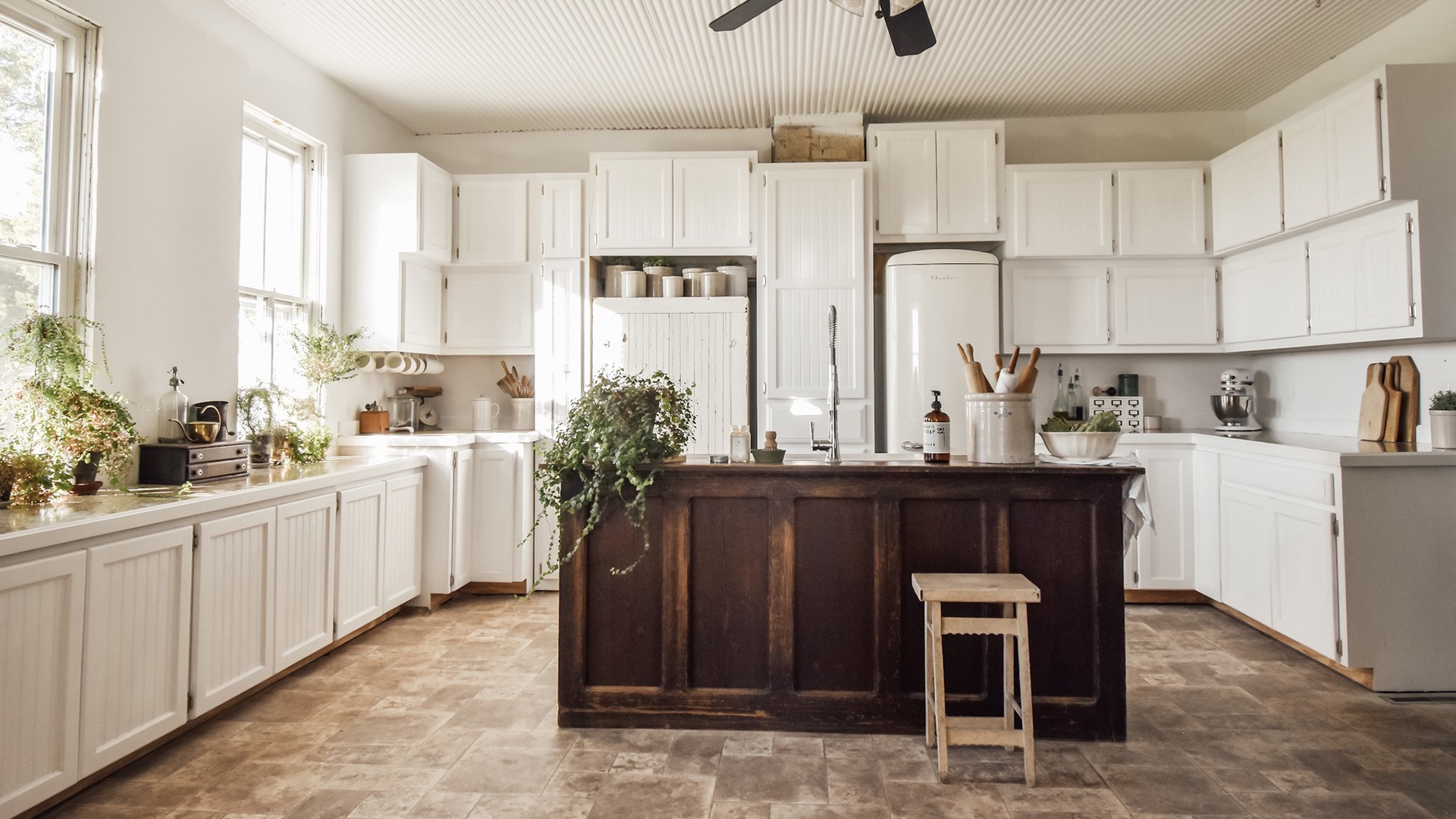 Detail Background Kitchen Nomer 40