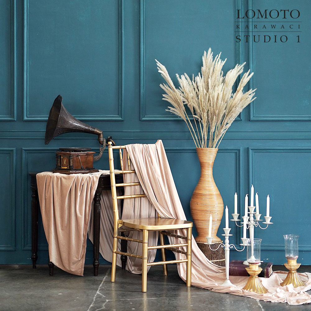 Detail Background Kursi Studio Nomer 40
